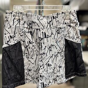 Bluefish skort. Womens size medium.